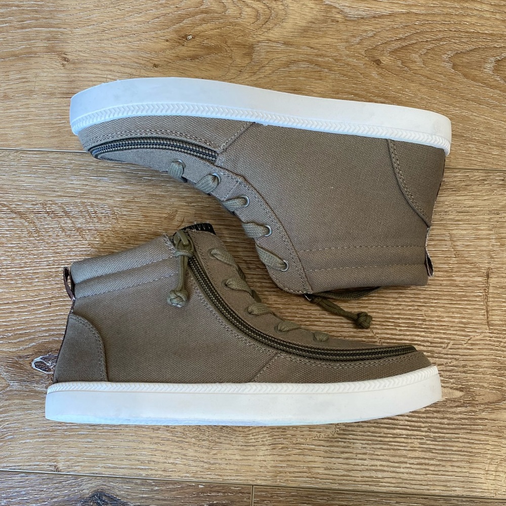Billy footwear shoes, never worn